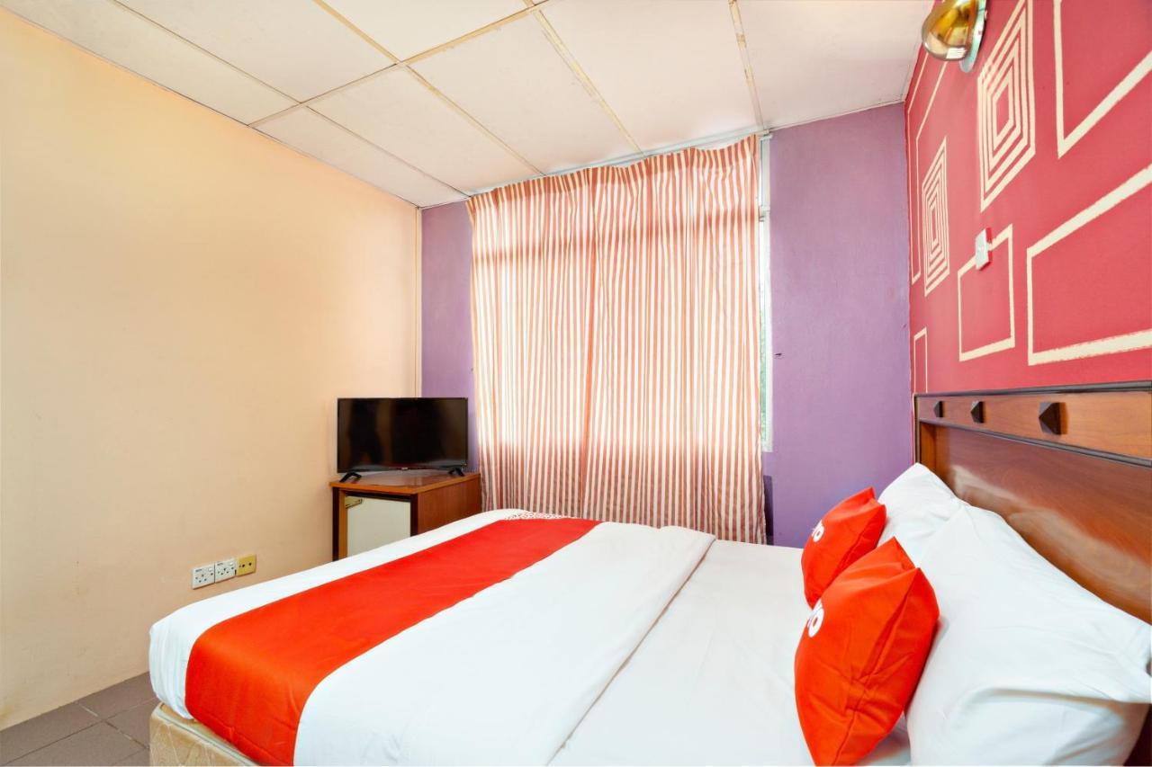 Hotel Dj Palace Lumut Exterior foto