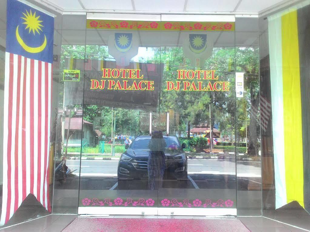 Hotel Dj Palace Lumut Exterior foto