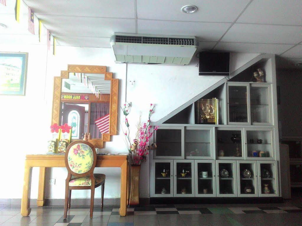 Hotel Dj Palace Lumut Exterior foto
